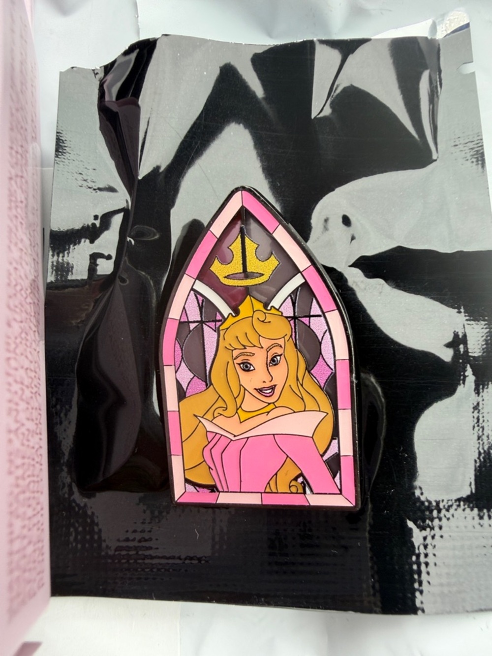 Disney sleeping beauty princess aurora stained glass pin